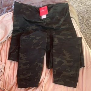 Spanx green camo legging